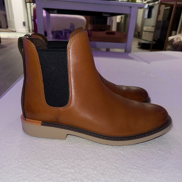 Like new men’s Cole Haan boots main image 5